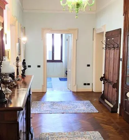 別荘 Residenza Porta Brescia ペスキエーラ・デル・ガルダ