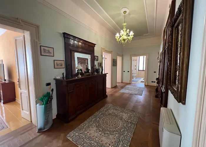 Casa de Férias Residenza Porta Brescia Peschiera del Garda